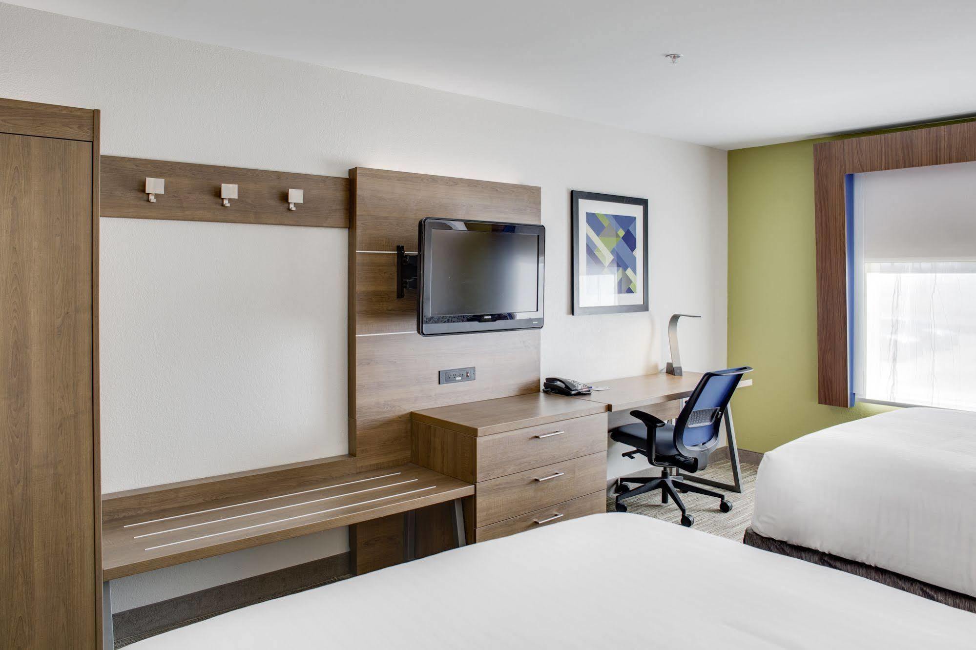 Holiday Inn Express Hotel & Suites Chickasha By Ihg Ngoại thất bức ảnh